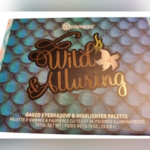 BH Cosmetics Wild & Alluring Baked Palette☆new But No Box